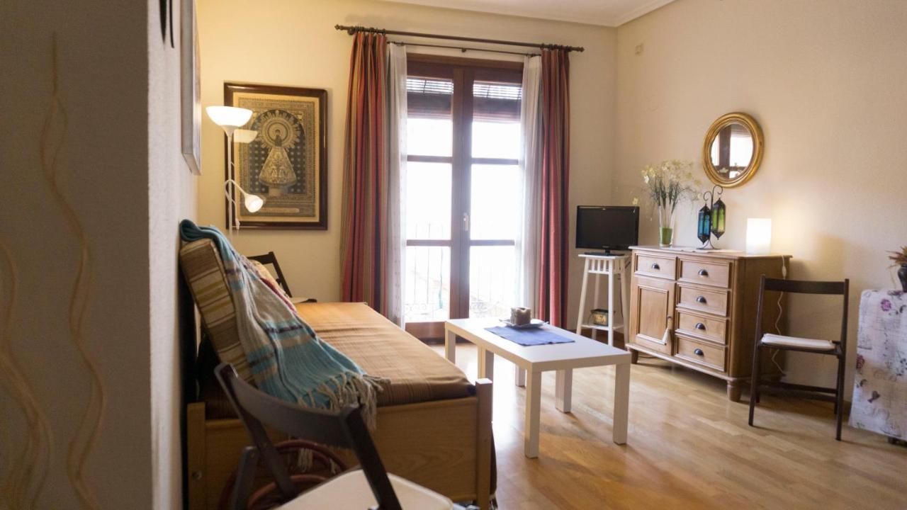 Bonita Vivienda En El Corazon De Zaragoza Apartment Exterior photo